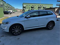 Vit Begagnad 2016 Volvo XC60 Summum SUV | 192 000 kr (Marknadspris)