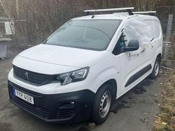 Vit Begagnad 2019 Peugeot Partner Van | 69 000 kr