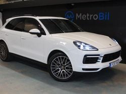 Vit Begagnad 2017 Porsche Cayenne SUV | 479 900 kr