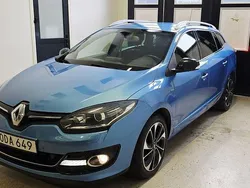 Mörkblå (blå) Begagnad 2016 Renault Mégane GrandTour Bose Edition Kombi | 94 900 kr (Bra pris)