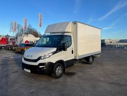 Vit Begagnad 2018 Iveco Daily Van | 249 000 kr (Dyr)