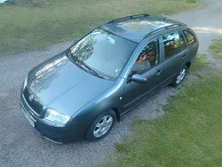 Mörkgrå (grå) Begagnad 2007 Skoda Fabia Kombi | 24 500 kr (Marknadspris)