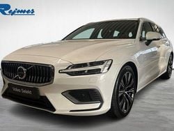Vit Begagnad 2024 Volvo V60 Core Kombi | 389 900 kr (Bra pris)