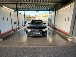 Svart Begagnad 2014 Audi A8 Sedan | 199 000 kr