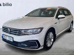 Vit Begagnad 2020 VW Passat GTE Kombi | 235 000 kr (Marknadspris)