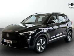 Svart (black) Begagnad 2022 MG ZS Luxury Sedan | 244 900 kr (Bra pris)