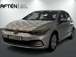 Silver Begagnad 2021 VW Golf VIII Halvkombi | 239 800 kr (Marknadspris)