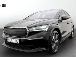 Svart (black magic metallic) Begagnad 2023 Skoda Enyaq iV SUV | 429 500 kr (Bra pris)