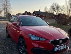Röd Begagnad 2021 Seat Leon ST Kombi | 170 000 kr (Bra pris)