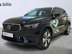 Svart Begagnad 2022 Volvo XC40 Core SUV | 359 000 kr (Bra pris)