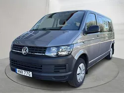 Ljusbrun Begagnad 2019 VW Caravelle Comfortline Minibuss | 259 000 kr