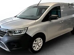 Grå (silver) Ny 2025 Renault Kangoo Minibuss | 337 375 kr (Marknadspris)