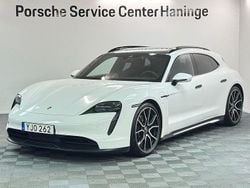 Vit Begagnad 2023 Porsche Taycan 4S Sport Turismo Sedan | 875 000 kr (Marknadspris)