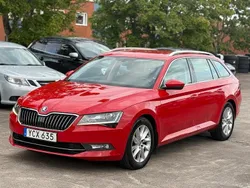 Röd Begagnad 2016 Skoda Superb Style Kombi | 134 500 kr (Marknadspris)