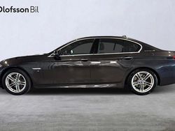 Grå Begagnad 2015 BMW ActiveHybrid 5 M Sport Sedan | 159 000 kr