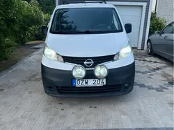 Vit Begagnad 2013 Nissan NV200 Van | 49 999 kr (Bra pris)