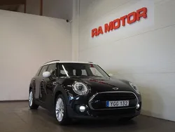 Svart Begagnad 2016 Mini Cooper D Clubman Pepper Kombi | 169 900 kr (Marknadspris)