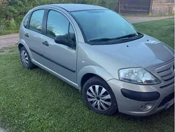 Brun Begagnad 2008 Citroën C3 Halvkombi | 15 000 kr (Marknadspris)
