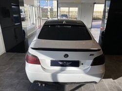 Vit Begagnad 2003 BMW 530 M Sport Sedan | 59 000 kr (Marknadspris)