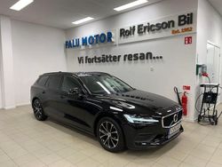 Svart Begagnad 2020 Volvo V60 Momentum Kombi | 239 500 kr (Bra pris)