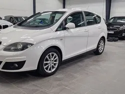 Vit Begagnad 2011 Seat Altea XL Minibuss | 39 900 kr (Marknadspris)