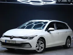 Vit Begagnad 2021 VW Golf VIII Kombi | 229 900 kr (Lite dyr)