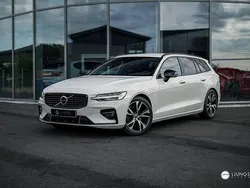 Vit Begagnad 2020 Volvo V60 R-Design Kombi | 289 900 kr (Marknadspris)