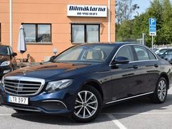 Mörkblå Begagnad 2017 Mercedes E220 Exclusive Sedan | 269 000 kr (Bra pris)
