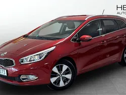 Röd (red) Begagnad 2015 Kia Ceed Sportswagon Kombi | 99 900 kr (Marknadspris)