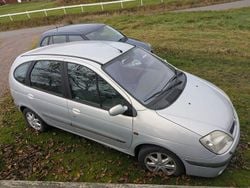 Begagnad 2002 Renault Scénic Minibuss | 5 000 kr (Superpris)