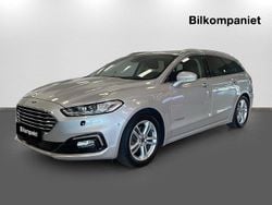 Grå Begagnad 2019 Ford Mondeo Kombi | 179 900 kr (Marknadspris)