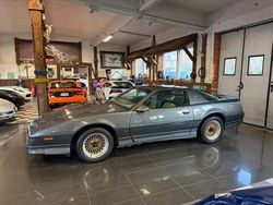 Grå Begagnad 1987 Pontiac Firebird Sportkupé | 189 000 kr