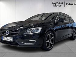 Svart Begagnad 2015 Volvo V60 Momentum Kombi | 199 900 kr (Lite dyr)