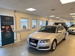 Silver Begagnad 2013 Audi A3 Attraction SUV | 79 900 kr (Bra pris)