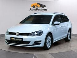 Vit Begagnad 2014 VW Golf VII Kombi | 113 900 kr (Marknadspris)