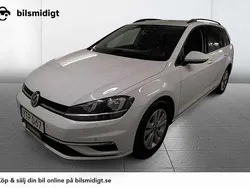 Vit Begagnad 2018 VW Golf VII Kombi | 139 800 kr (Marknadspris)