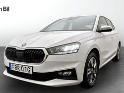 Vit Begagnad 2023 Skoda Fabia Comfort Halvkombi | 198 900 kr (Bra pris)