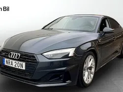 Grå Begagnad 2023 Audi A5 Sportback Advanced Halvkombi | 399 000 kr (Marknadspris)