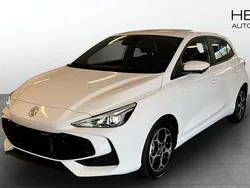 Vit Begagnad 2024 MG MG3 Luxury Halvkombi | 249 900 kr (Marknadspris)