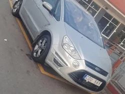 Grå Begagnad 2011 Ford S-MAX Business Edition Minibuss | 50 000 kr (Marknadspris)