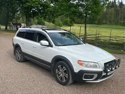 Vit Begagnad 2013 Volvo XC70 Summum SUV | 140 000 kr (Marknadspris)