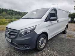 Vit Begagnad 2016 Mercedes Vito Minibuss | 129 900 kr (Marknadspris)