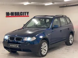 Mörkblå Begagnad 2003 BMW X3 Sport Line SUV | 52 900 kr (Marknadspris)