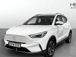 Vit (white) Begagnad 2022 MG ZS Luxury Sedan | 249 900 kr (Superpris)