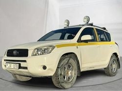 Vit Begagnad 2007 Toyota RAV4 | 95 000 kr (Marknadspris)