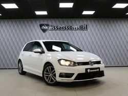 Vit Begagnad 2016 VW Golf VII R-line Halvkombi | 159 000 kr (Marknadspris)