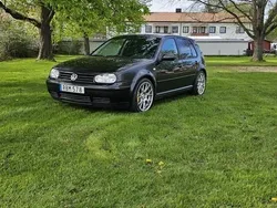 Svart Begagnad 2000 VW Golf IV GTI Halvkombi | 26 800 kr (Bra pris)