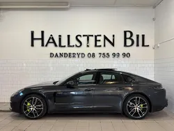 Mörkgrå (volcano grey metallic) Begagnad 2020 Porsche Panamera 4 Sedan | 799 000 kr (Lite dyr)
