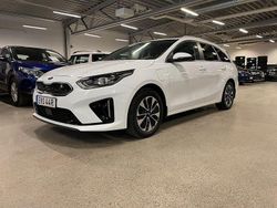 Vit Begagnad 2021 Kia Ceed Sportswagon Kombi | 229 900 kr (Marknadspris)