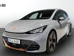 Ljusgrå (vapor grey) Begagnad 2022 Cupra Born Halvkombi | 249 900 kr (Marknadspris)